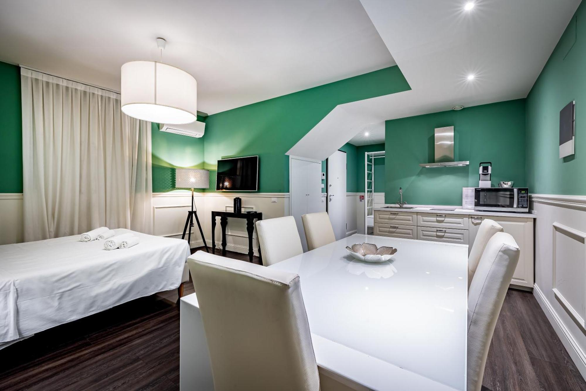Hs4U The Romantic Luxury Apartment プラート エクステリア 写真